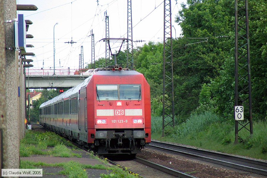 Deutsche Bahn - 101123-8
/ Bild: db1011238_cw013134.jpg