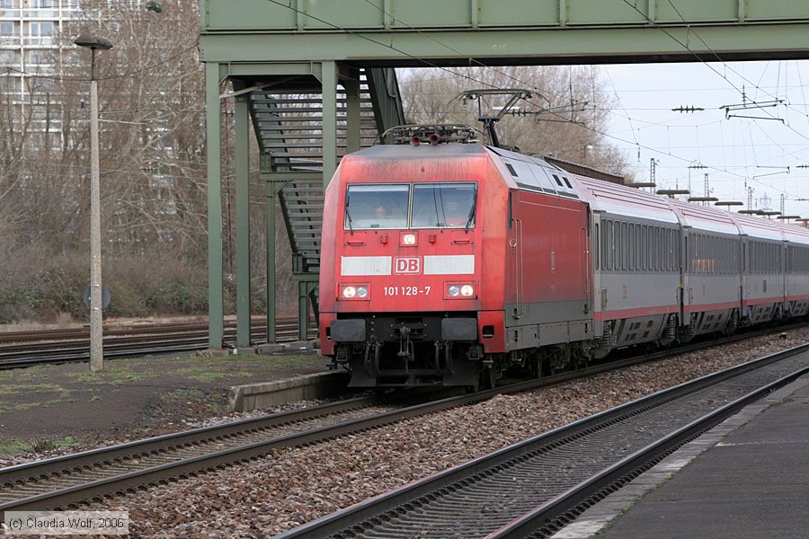 Deutsche Bahn - 101128-7
/ Bild: db1011287_cw0603310047.jpg