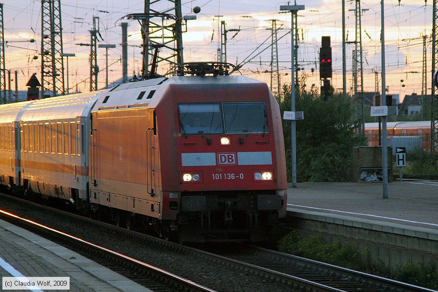 Deutsche Bahn - 101136-0
/ Bild: db1011360_cw0910180102.jpg