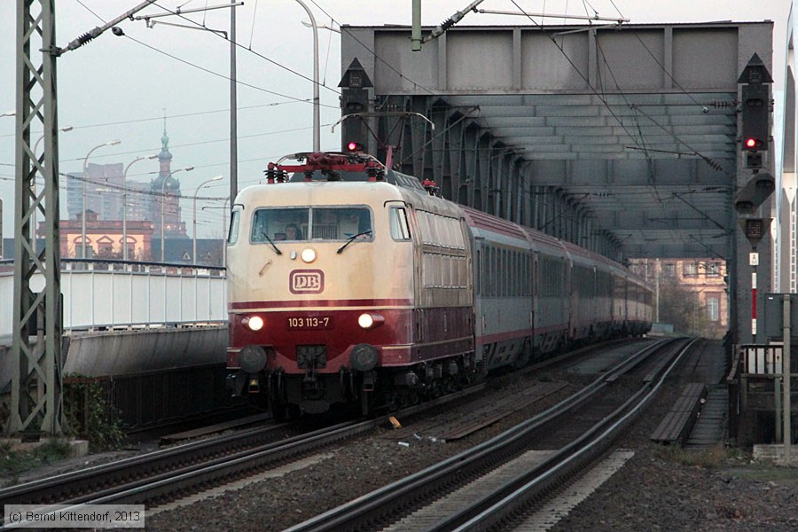 Deutsche Bahn - 103113-7
/ Bild: db1031137_bk1312170010.jpg