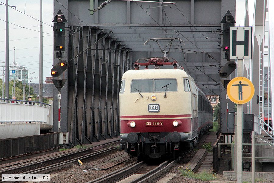 Deutsche Bahn - 103235-8
/ Bild: db1032358_bk1309190002.jpg