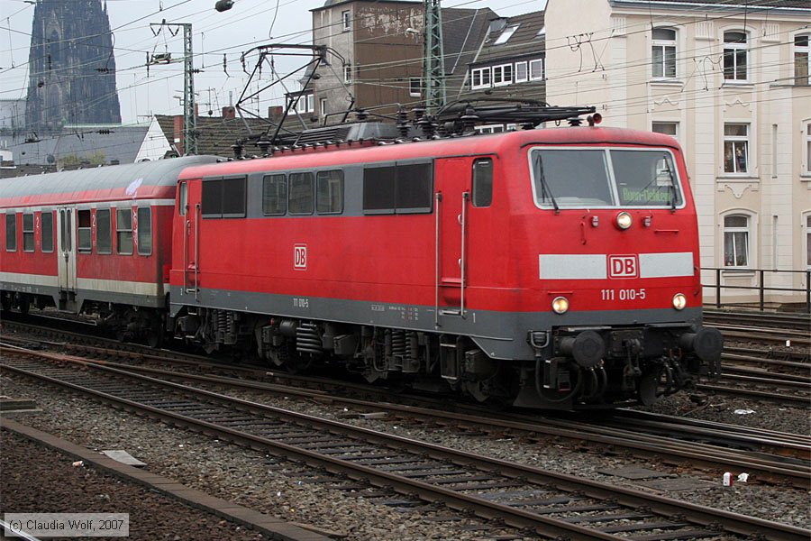 Deutsche Bahn - 111010-5
/ Bild: db1110105_cw0710030117.jpg