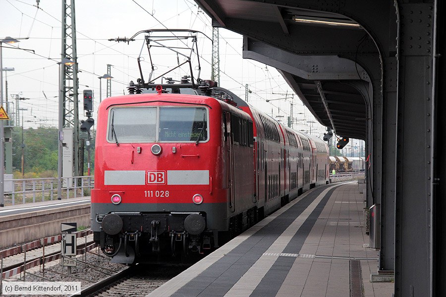 Deutsche Bahn - 111 028
/ Bild: db111028_bk1108230012.jpg