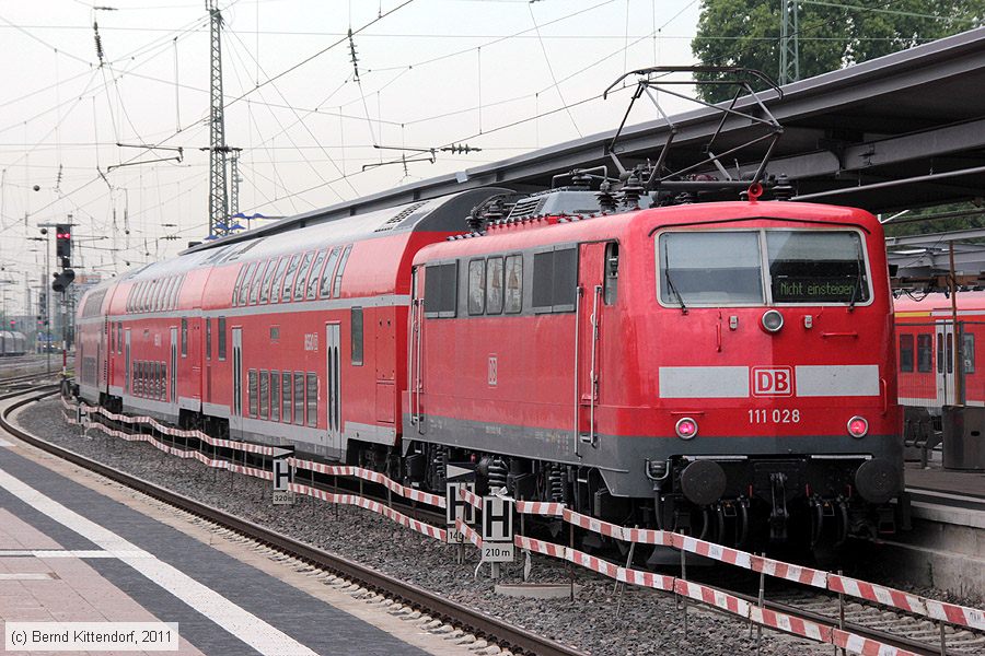 Deutsche Bahn - 111 028
/ Bild: db111028_bk1108230013.jpg