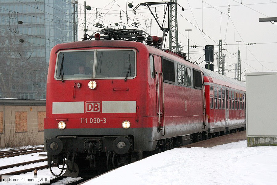 Deutsche Bahn - 111030-3
/ Bild: db1110303_bk1001140028.jpg