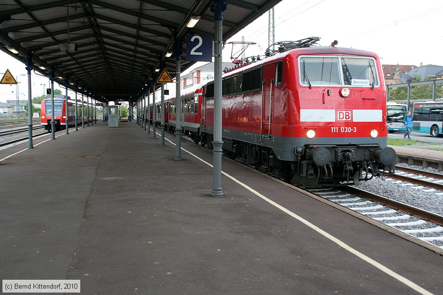 Deutsche Bahn - 111030-3
/ Bild: db1110303_bk1005180083.jpg