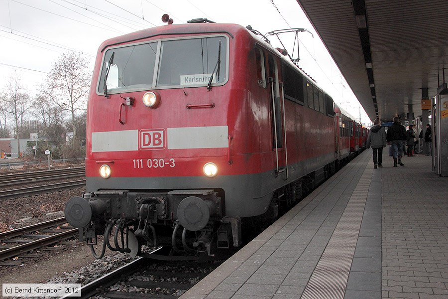Deutsche Bahn - 111030-3
/ Bild: db1110303_bk1212280076.jpg