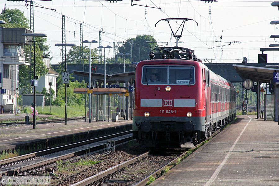 Deutsche Bahn - 111045-1
/ Bild: db1110451_bk1005210073.jpg