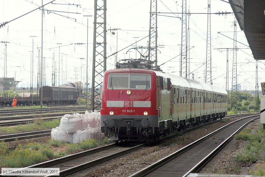 Deutsche Bahn - 111045-1
/ Bild: db1110451_cw1108150137.jpg