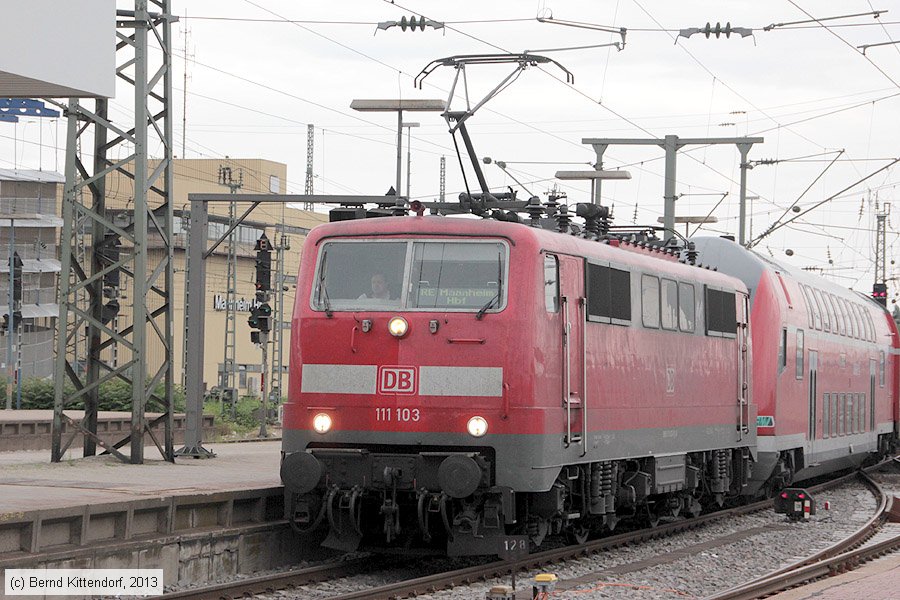 Deutsche Bahn - 111 103
/ Bild: db111103_bk1306120033.jpg