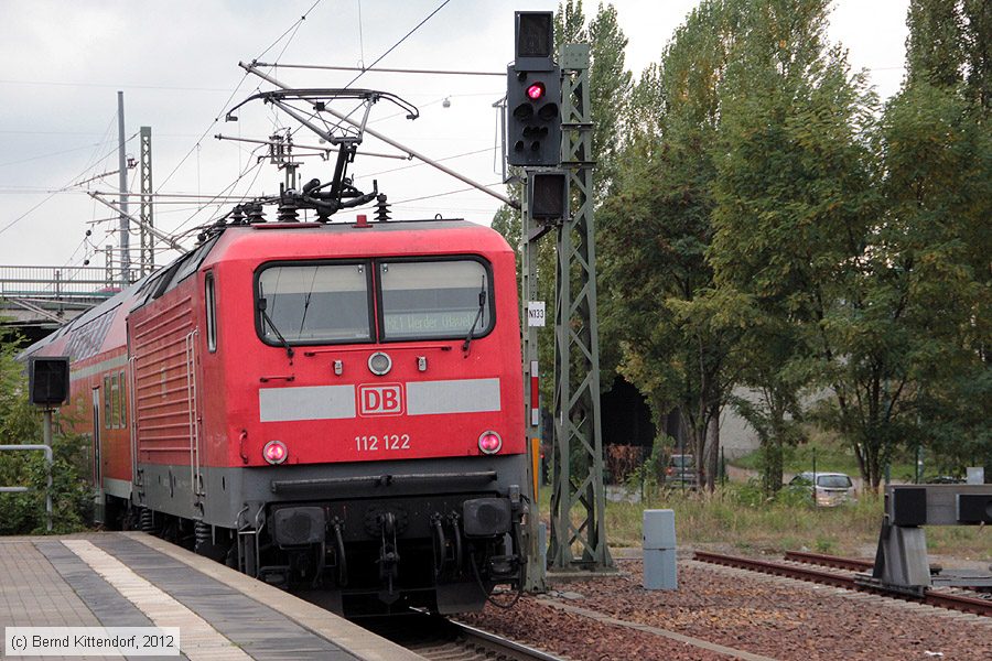 Deutsche Bahn - 112 122
/ Bild: db112122_bk1210150092.jpg