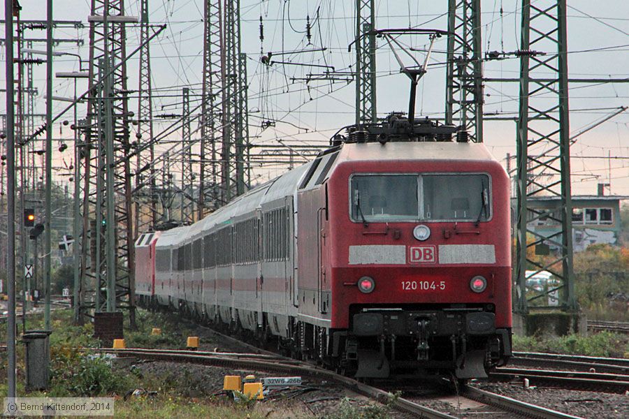 Deutsche Bahn - 120104-5
/ Bild: db1201045_bk1410260074.jpg