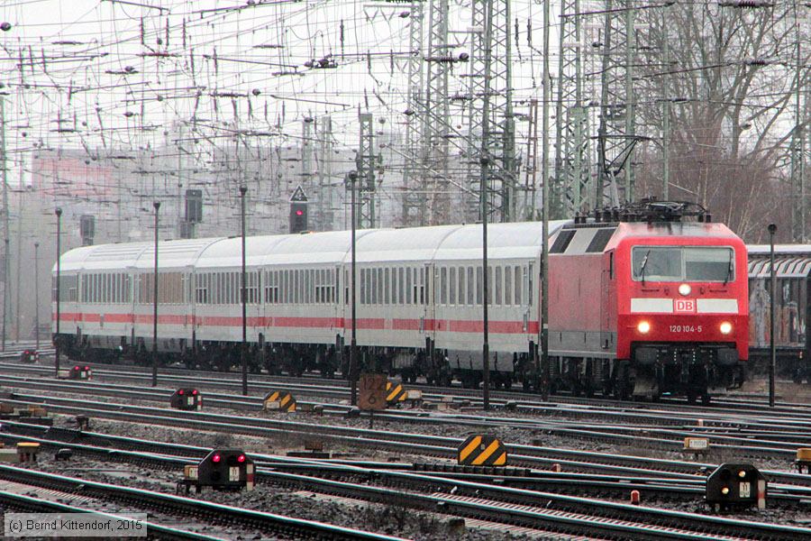 Deutsche Bahn - 120104-5
/ Bild: db1201045_bk1503270071.jpg