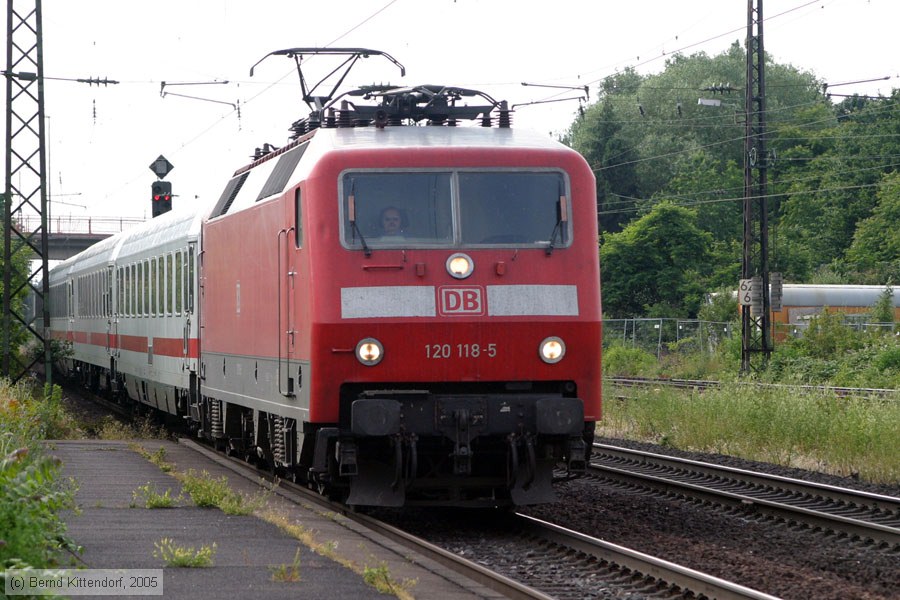 Deutsche Bahn - 120118-5
/ Bild: db1201185_e0021484.jpg