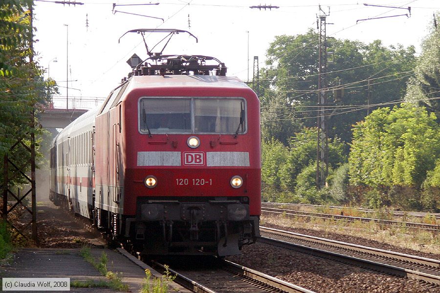 Deutsche Bahn - 120120-1
/ Bild: db1201201_cw0806100030.jpg