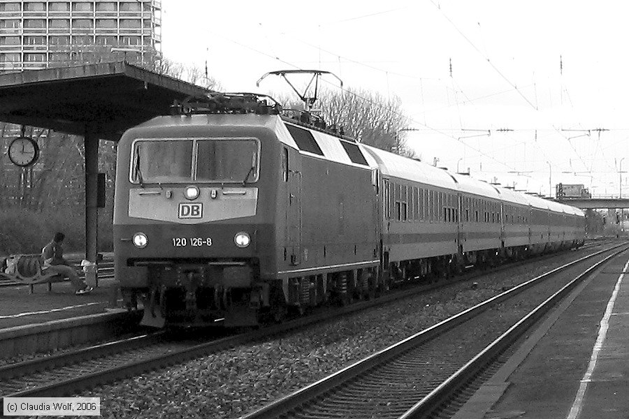 Deutsche Bahn - 120126-8
/ Bild: db1201268_cw0603100027.jpg