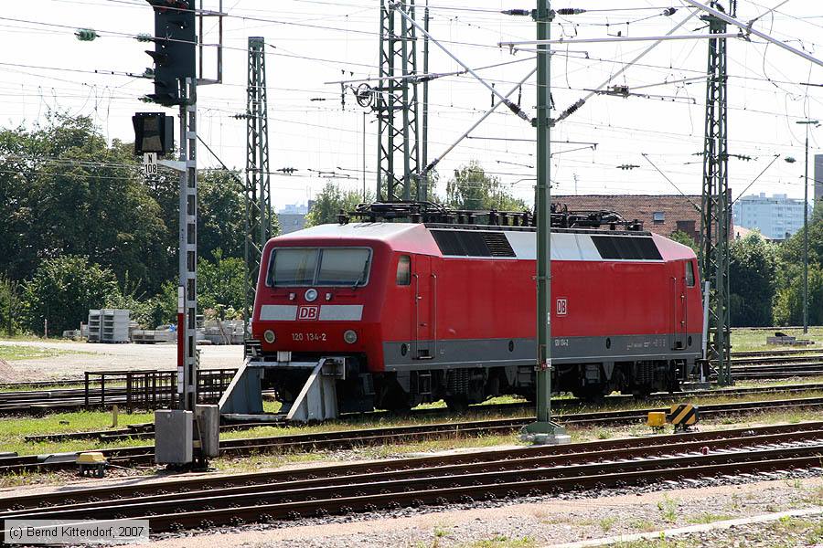Deutsche Bahn - 120134-2
/ Bild: db1201342_bk0708060015.jpg