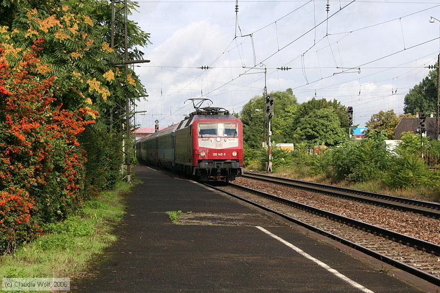 Deutsche Bahn - 120142-5
/ Bild: db1201425_cw0608140001.jpg