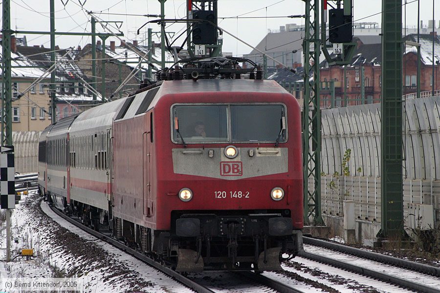 Deutsche Bahn - 120148-2
/ Bild: db1201482_e0025620.jpg