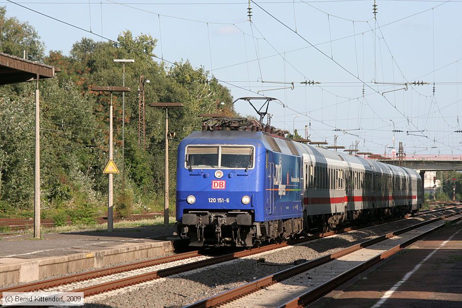 Deutsche Bahn - 120151-6
/ Bild: db1201516_bk0908270021.jpg