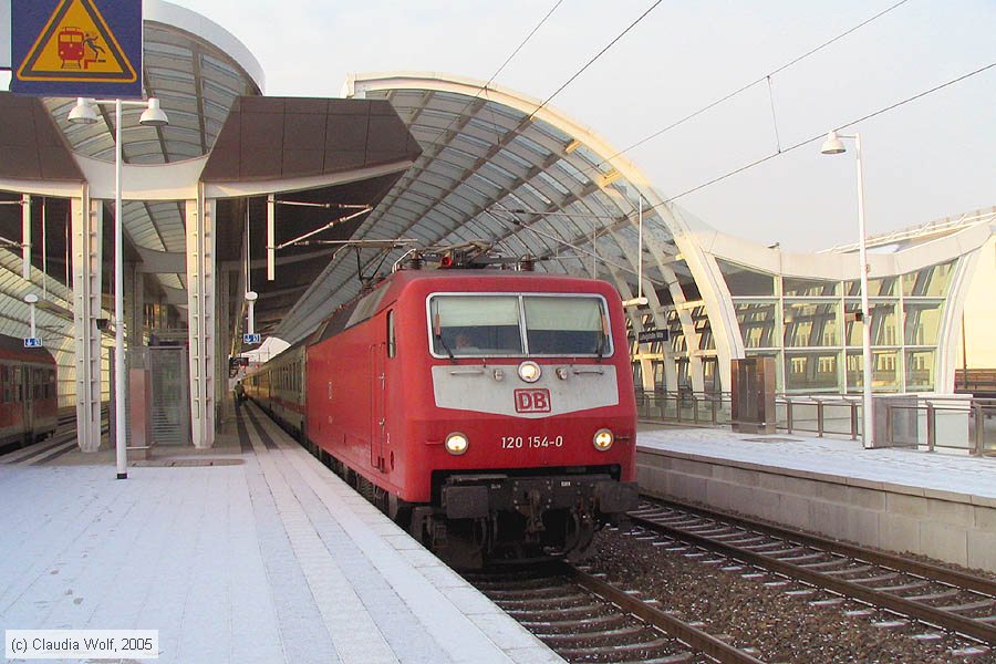 Deutsche Bahn - 120154-0
/ Bild: db1201540_cw007170.jpg