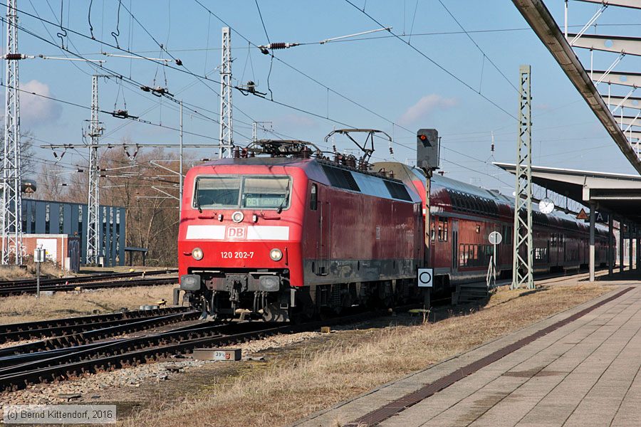Deutsche Bahn - 120202-7
/ Bild: db1202027_bk1603080114.jpg