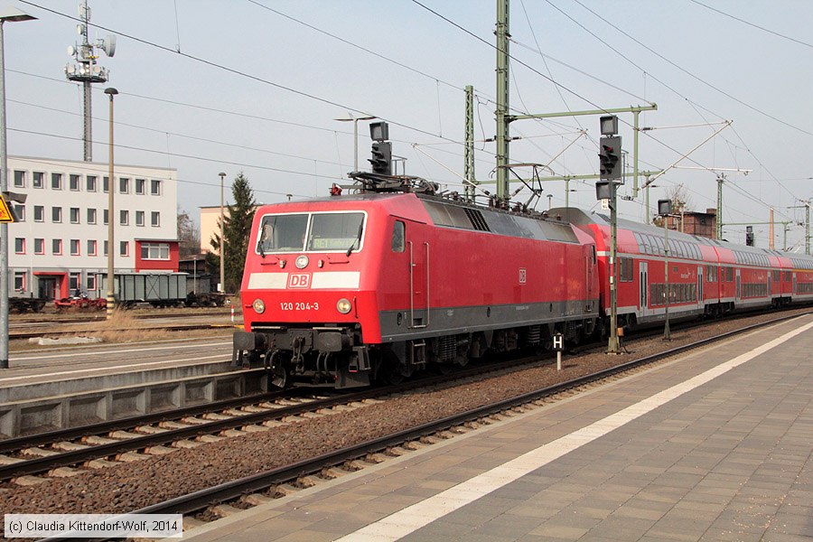 Deutsche Bahn - 120204-3
/ Bild: db1202043_cw1402260021.jpg