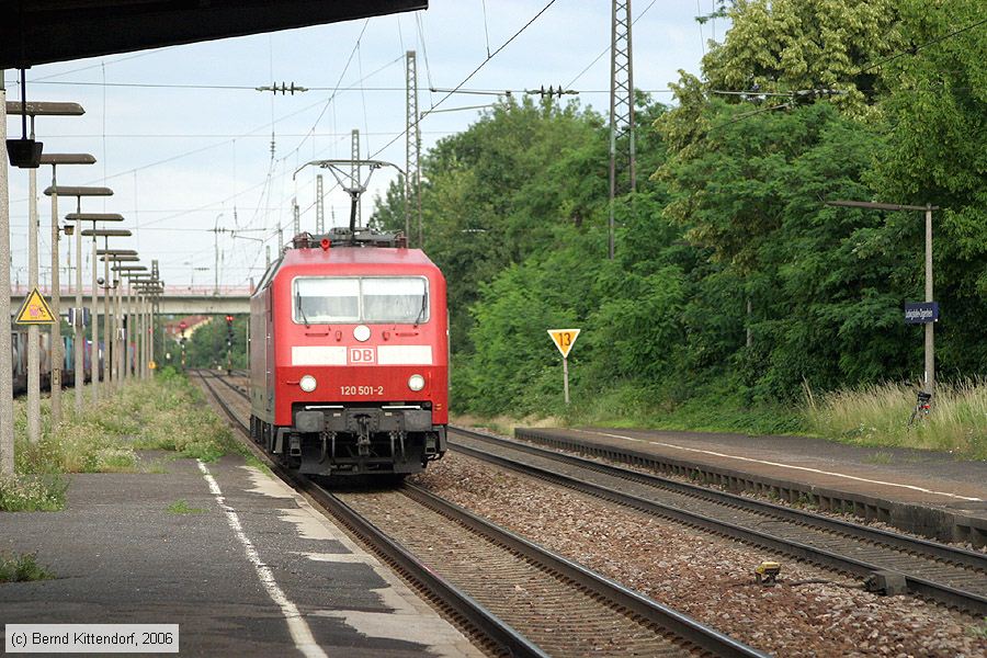 Deutsche Bahn - 120501-2
/ Bild: db1205012_bk0606220013.jpg