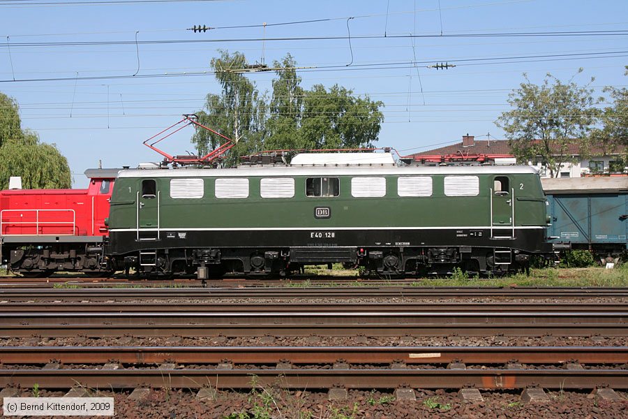 Deutsche Bahn - E40 128
/ Bild: dbe40128_bk0905230335.jpg