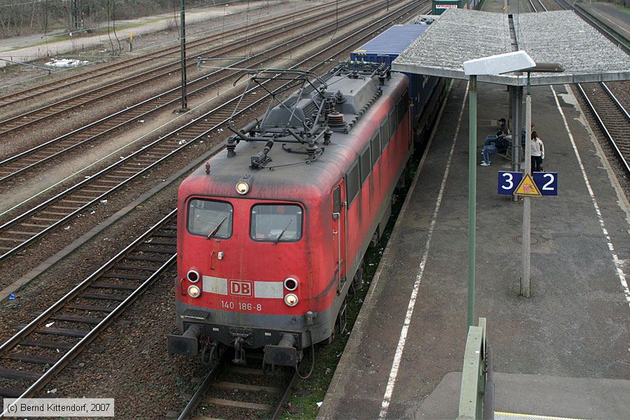 Deutsche Bahn - 140186-8
/ Bild: db1401868_bk0701260005.jpg