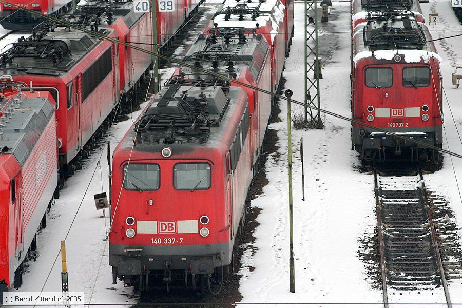 Deutsche Bahn - 140337-7
/ Bild: db1403377_e0014103.jpg Deutsche Bahn - 140337-7
/ Bild: db1403377_e0014103.jpg