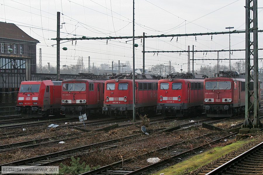 Deutsche Bahn - 140538-0
/ Bild: db1405380_cw1102150014.jpg
