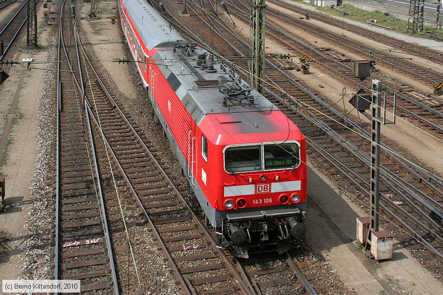 Deutsche Bahn - 143 106
/ Bild: db143106_bk1004270231.jpg Deutsche Bahn - 143 106
/ Bild: db143106_bk1004270231.jpg