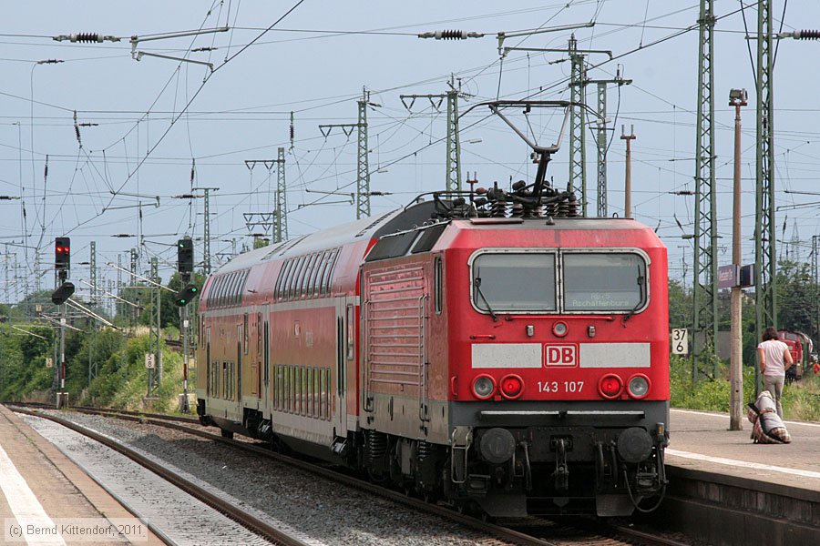 Deutsche Bahn - 143 107
/ Bild: db143107_bk1106090202.jpg Deutsche Bahn - 143 107
/ Bild: db143107_bk1106090202.jpg
