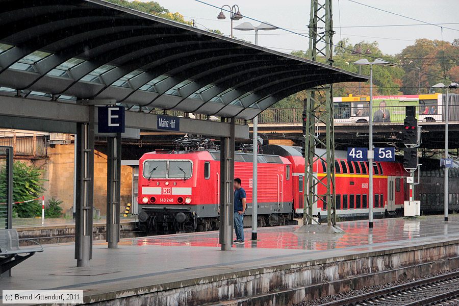 Deutsche Bahn - 143 248
/ Bild: db143248_bk1108230268.jpg