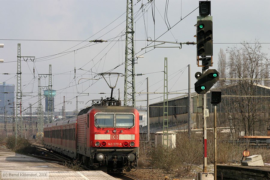 Deutsche Bahn - 143577-5
/ Bild: db1435775_bk0603120010.jpg