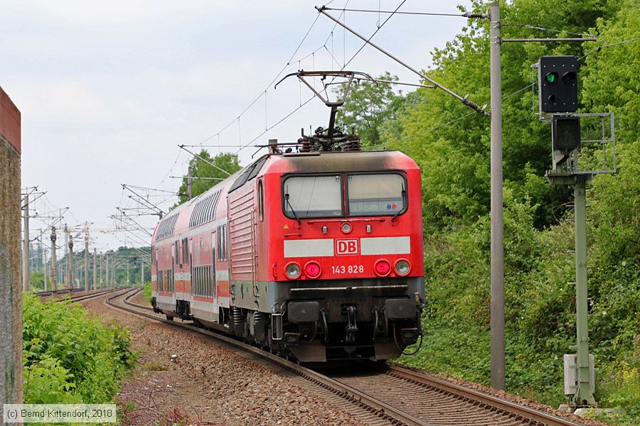 Deutsche Bahn - 143 828
/ Bild: db143828_bk1805300144.jpg Deutsche Bahn - 143 828
/ Bild: db143828_bk1805300144.jpg