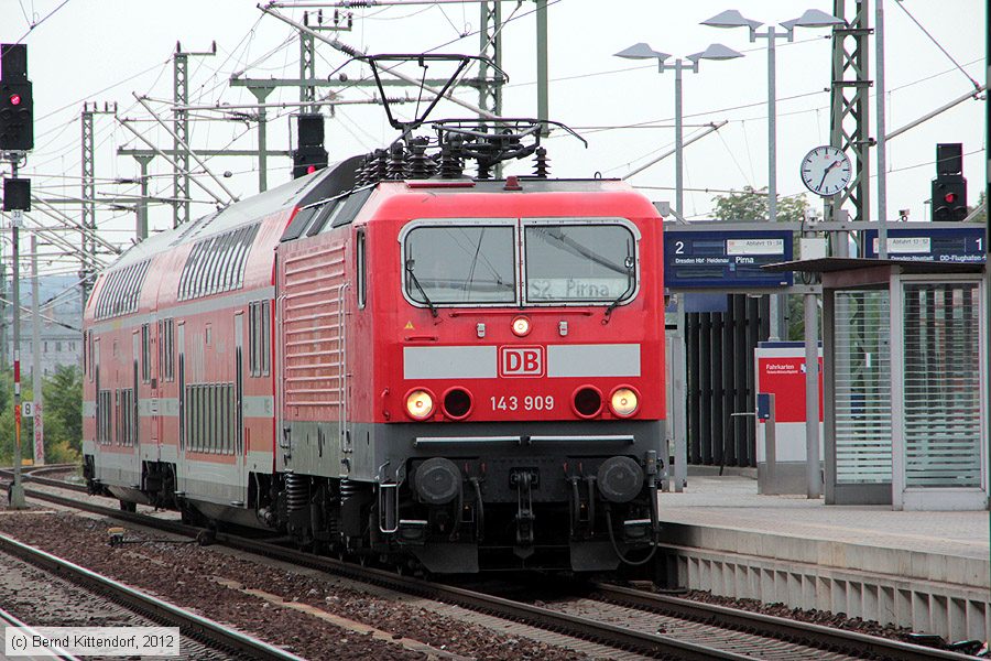 Deutsche Bahn - 143 909
/ Bild: db143909_bk1208160197.jpg