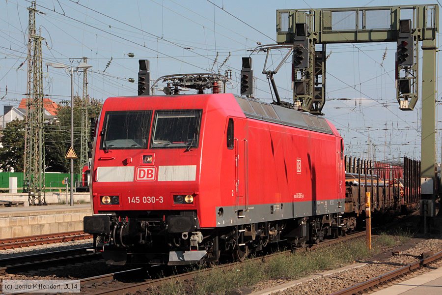 Deutsche Bahn - 145030-3
/ Bild: db1450303_bk1409030294.jpg