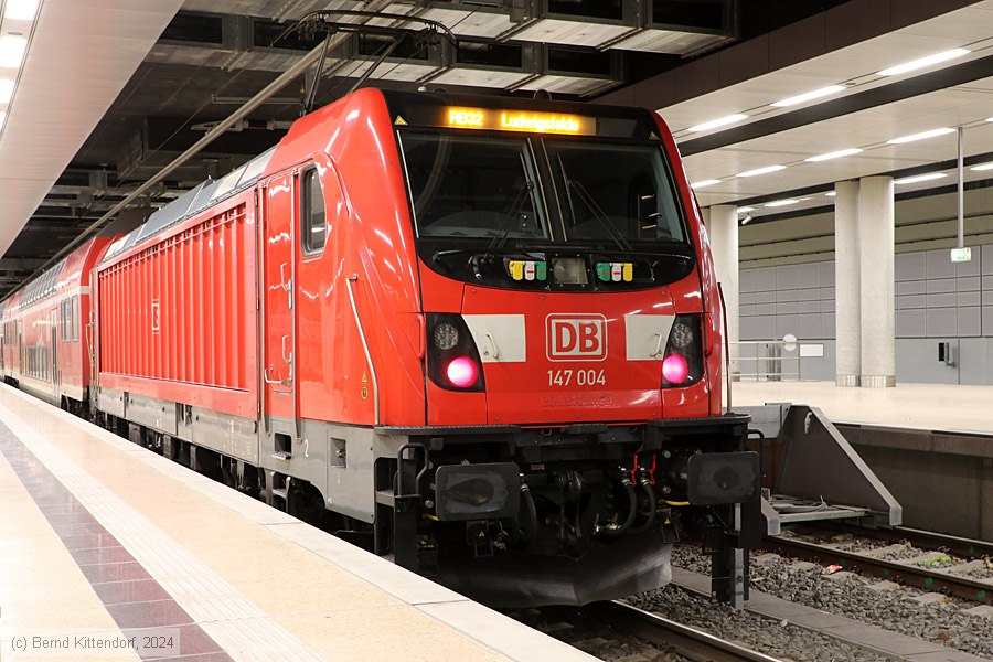 Deutsche Bahn - 147 004
/ Bild: db147004_bk2402040154.jpg Deutsche Bahn - 147 004
/ Bild: db147004_bk2402040154.jpg
