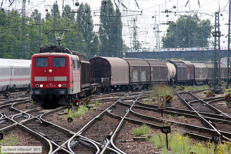 Deutsche Bahn - 151001-5
/ Bild: db1510015_bk1107270008.jpg