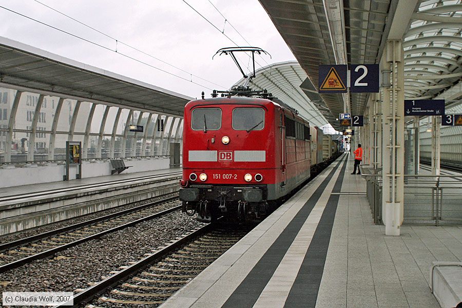 Deutsche Bahn - 151007-2
/ Bild: db1510072_cw0707050013.jpg