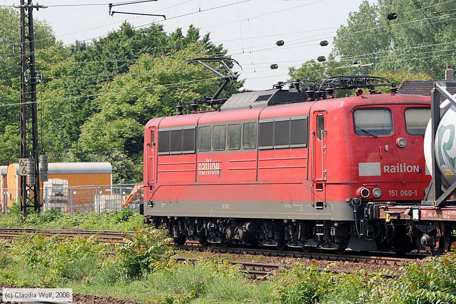 Deutsche Bahn - 151060-1
/ Bild: db1510601_cw0606070076.jpg