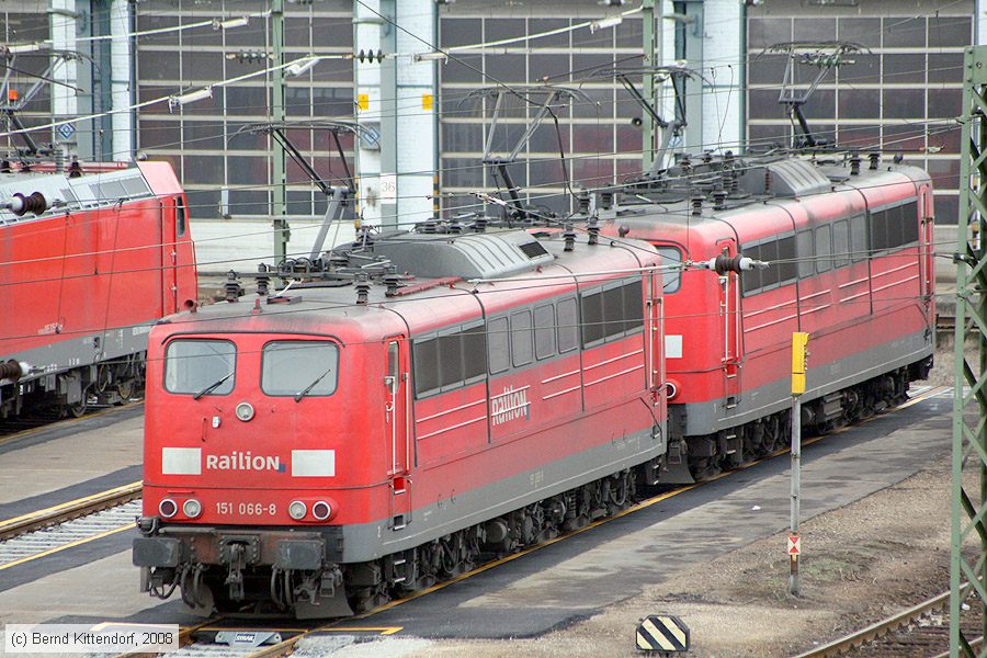 Deutsche Bahn - 151066-8
/ Bild: db1510668_bk0801020018.jpg