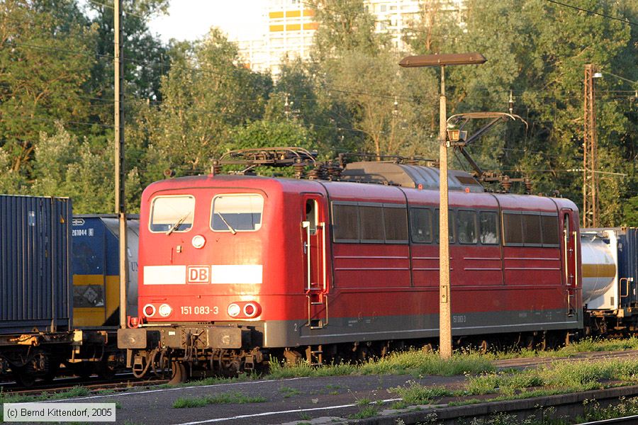 Deutsche Bahn - 151083-3
/ Bild: db1510833_e0020426.jpg