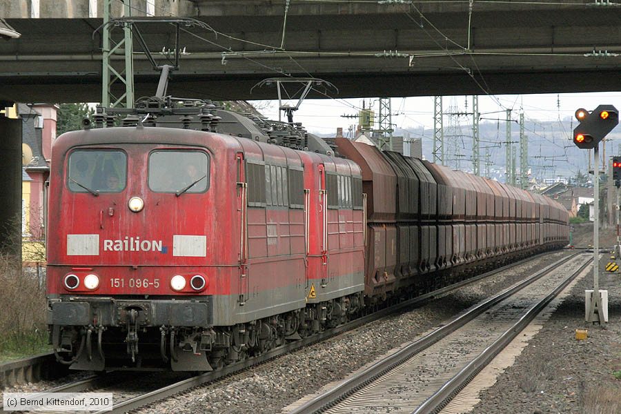 Deutsche Bahn - 151096-5
/ Bild: db1510965_bk1003250128.jpg Deutsche Bahn - 151096-5
/ Bild: db1510965_bk1003250128.jpg