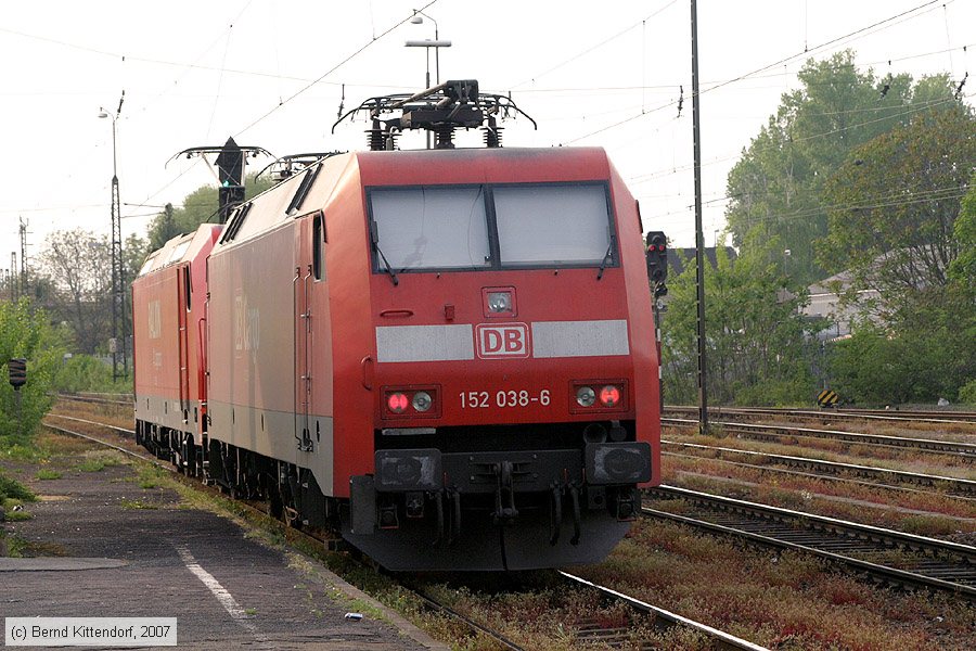 Deutsche Bahn - 152038-6
/ Bild: db1520386_bk0704240031.jpg