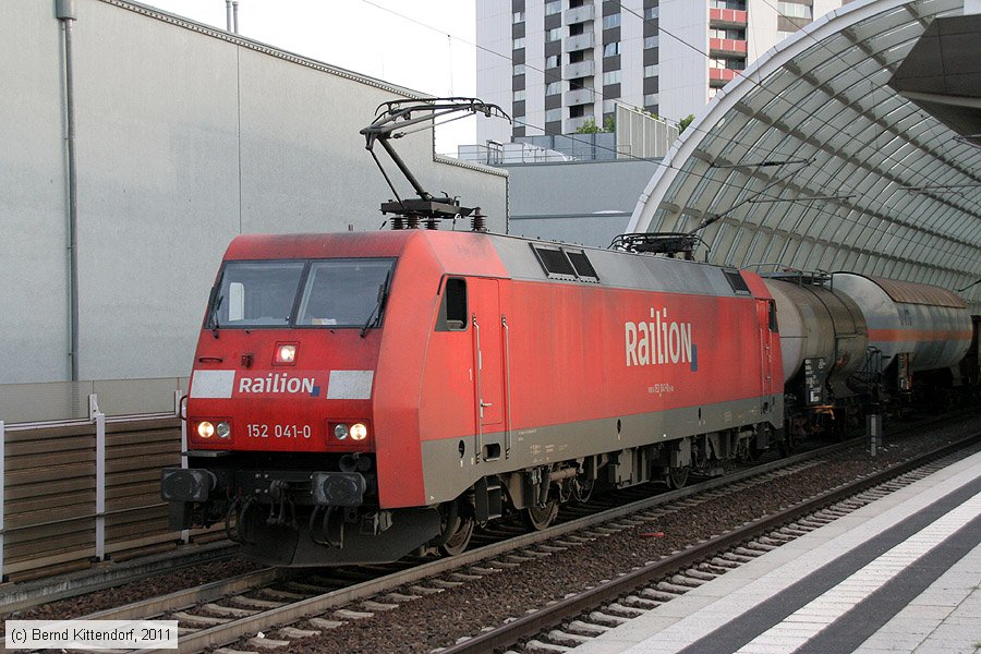 Deutsche Bahn - 152041-0
/ Bild: db1520410_bk1106210075.jpg