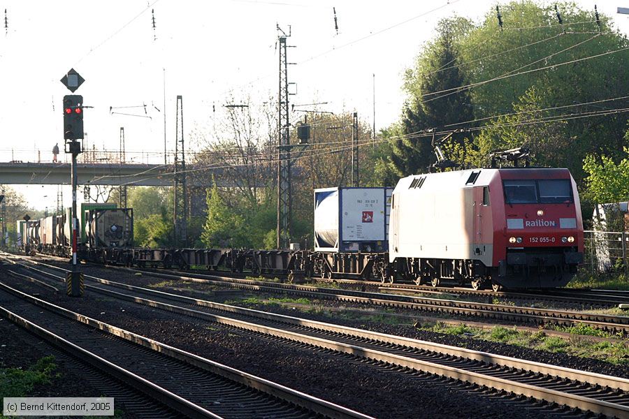 Deutsche Bahn - 152055-0
/ Bild: db1520550_e0016728.jpg Deutsche Bahn - 152055-0
/ Bild: db1520550_e0016728.jpg
