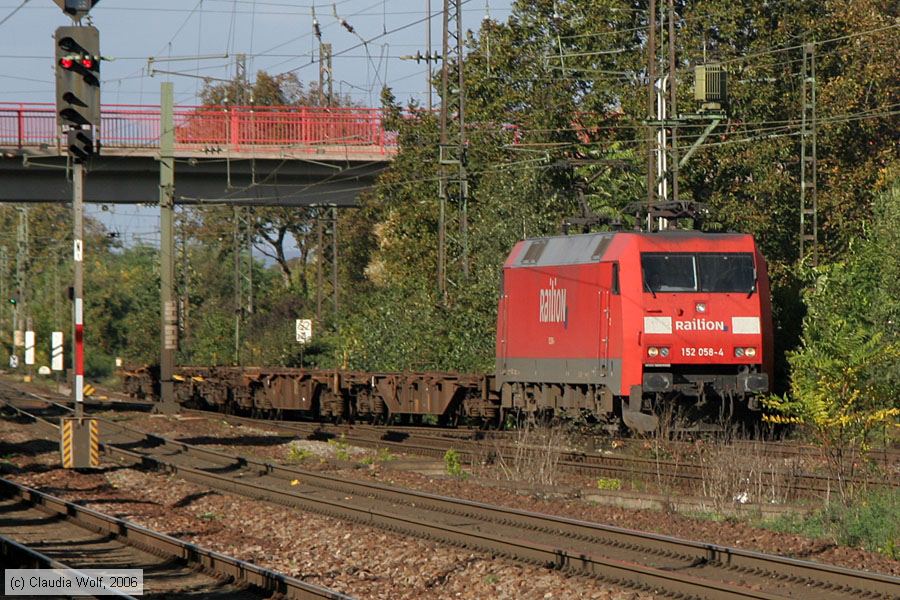 Deutsche Bahn - 152058-4
/ Bild: db1520584_cw0610240005.jpg Deutsche Bahn - 152058-4
/ Bild: db1520584_cw0610240005.jpg